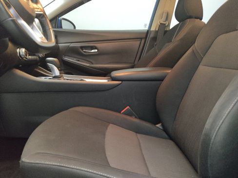 Used 2023 Nissan Sentra SV FWD image 17