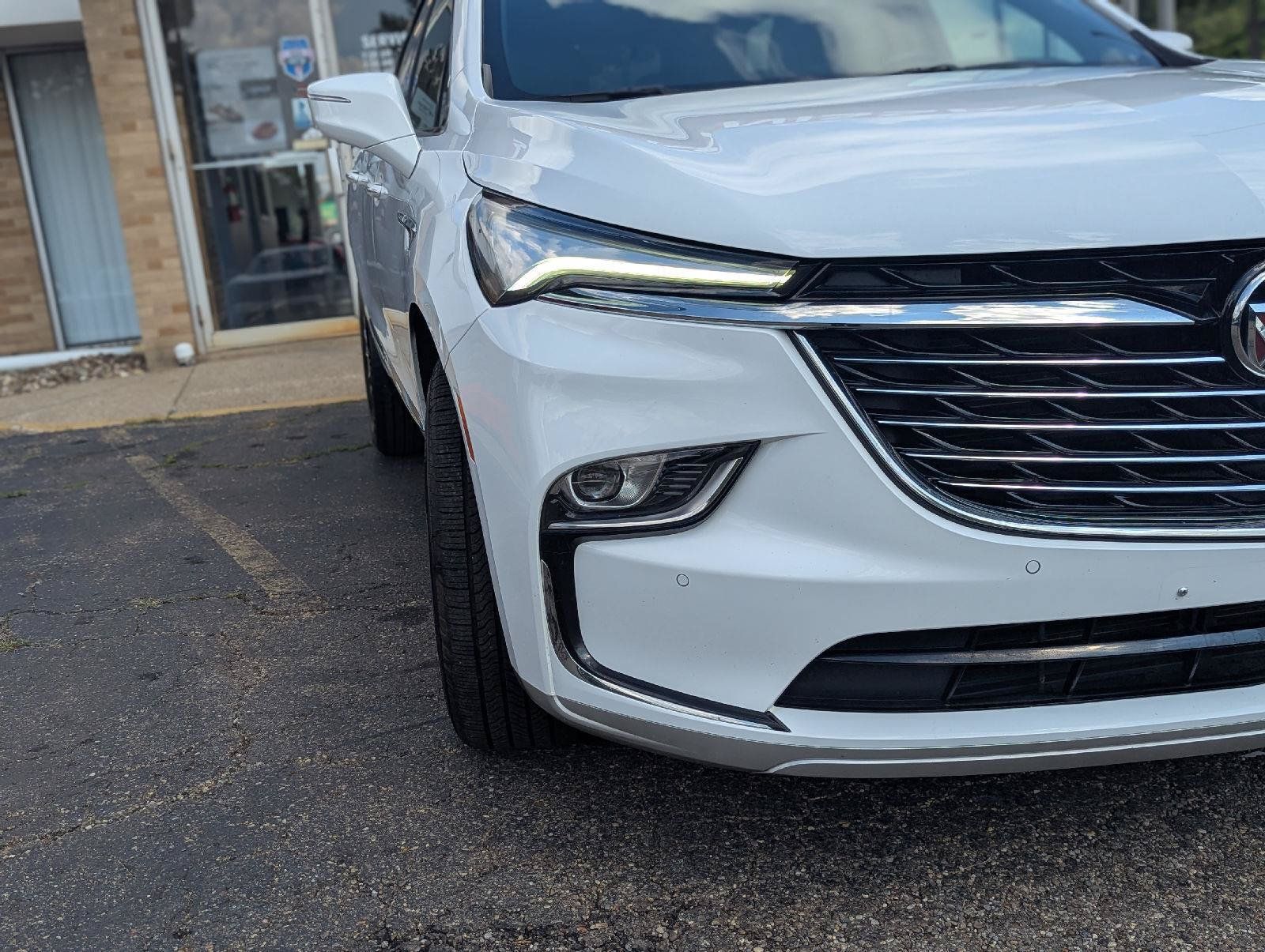 Used 2022 Buick Enclave Premium FWD image 17