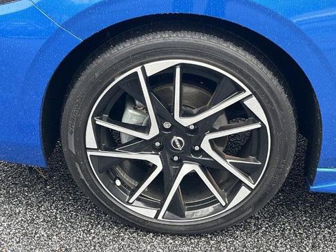 Certified 2025 Nissan Sentra SR image 27