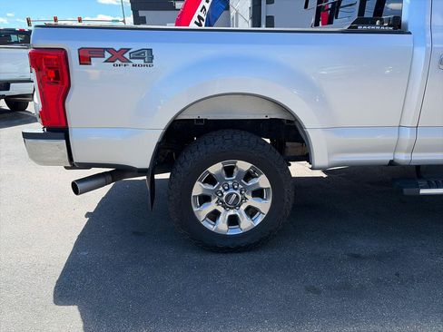 Used 2019 Ford F250 Lariat w/ Chrome Package AWD/4WD image 20