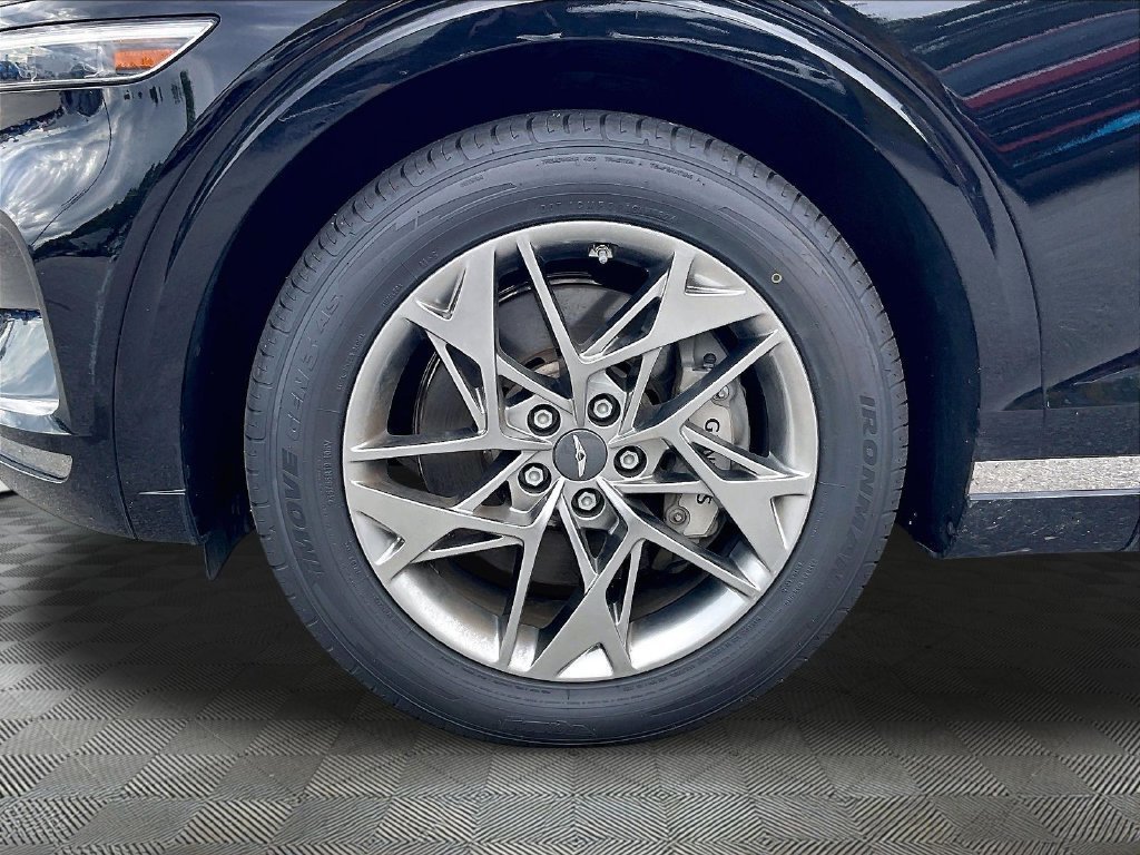 Used 2025 Genesis GV70 2.5T AWD/4WD image 7