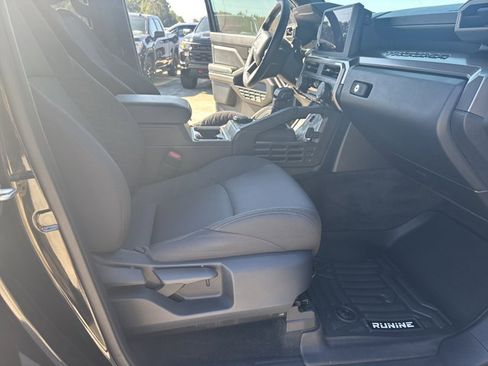 Used 2024 Toyota Tacoma SR5 image 17