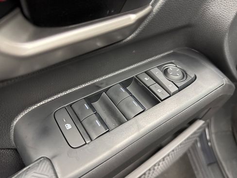 New 2025 Toyota Tacoma TRD Off-Road image 35