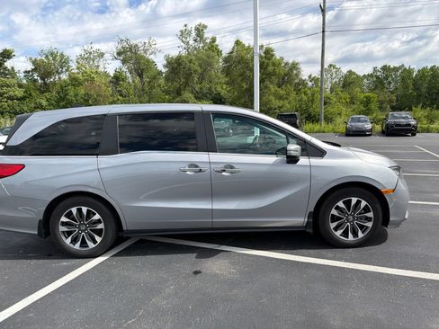 Used 2022 Honda Odyssey EX-L image 6