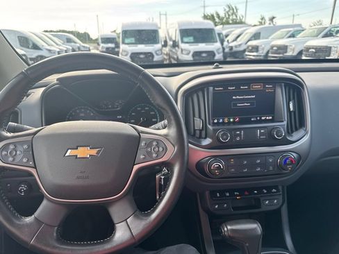 Used 2021 Chevrolet Colorado Z71 w/ Safety Package AWD/4WD image 14