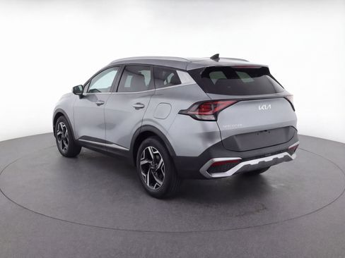 Used 2024 Kia Sportage LX image 6