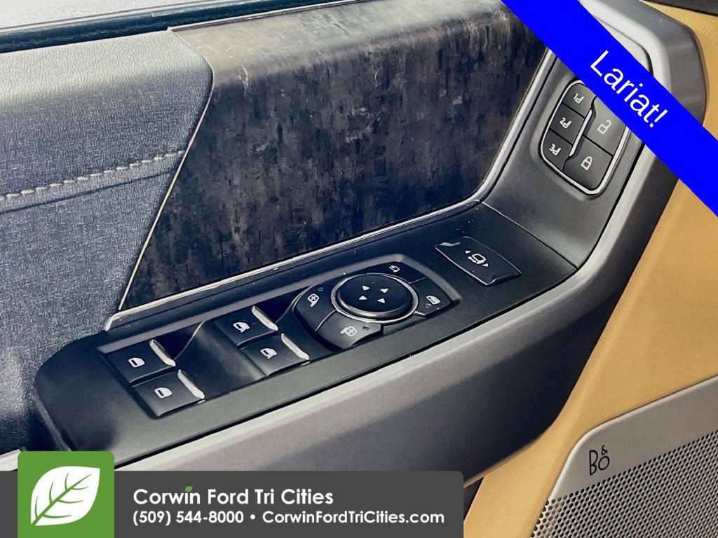 Used 2024 Ford F350 Lariat w/ Lariat Ultimate Package AWD/4WD image 11