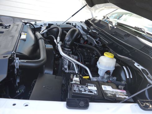 Used 2020 RAM 1500 Classic SLT RWD image 29