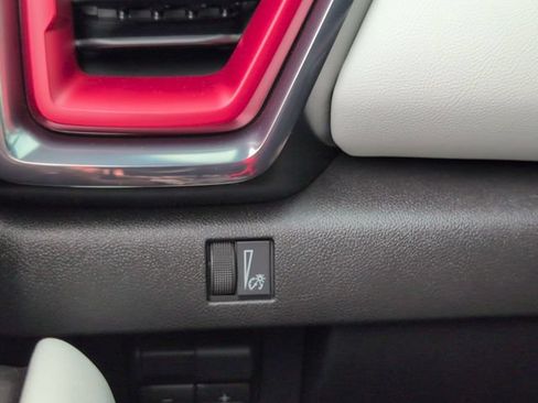 New 2026 GMC Canyon AT4X w/ AT4X AEV Edition AWD/4WD image 18
