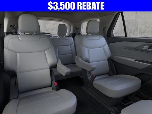 New 2026 Ford Explorer Active image 11