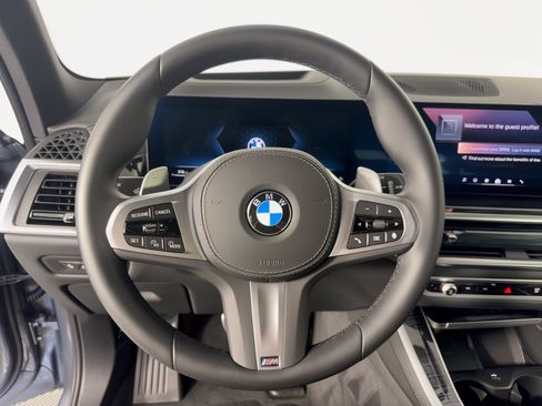 Used 2026 BMW X5 sDrive40i w/ M Sport Package RWD image 10