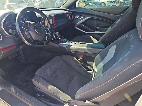 Used 2017 Chevrolet Camaro LT image 9
