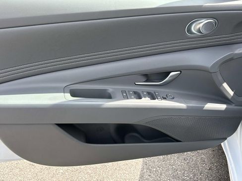 New 2026 Hyundai Elantra Sport FWD image 15