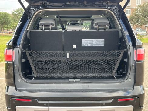 Used 2024 Toyota Sequoia Limited image 8