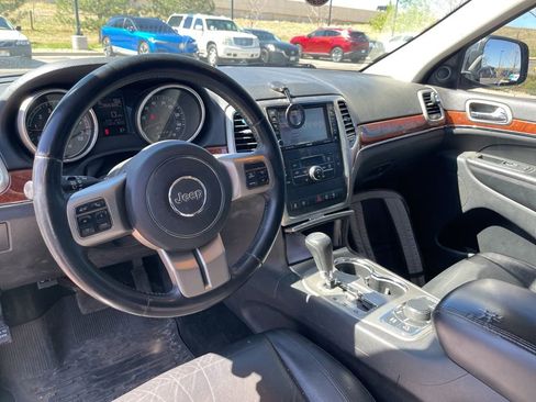 Used 2013 Jeep Grand Cherokee Limited image 5