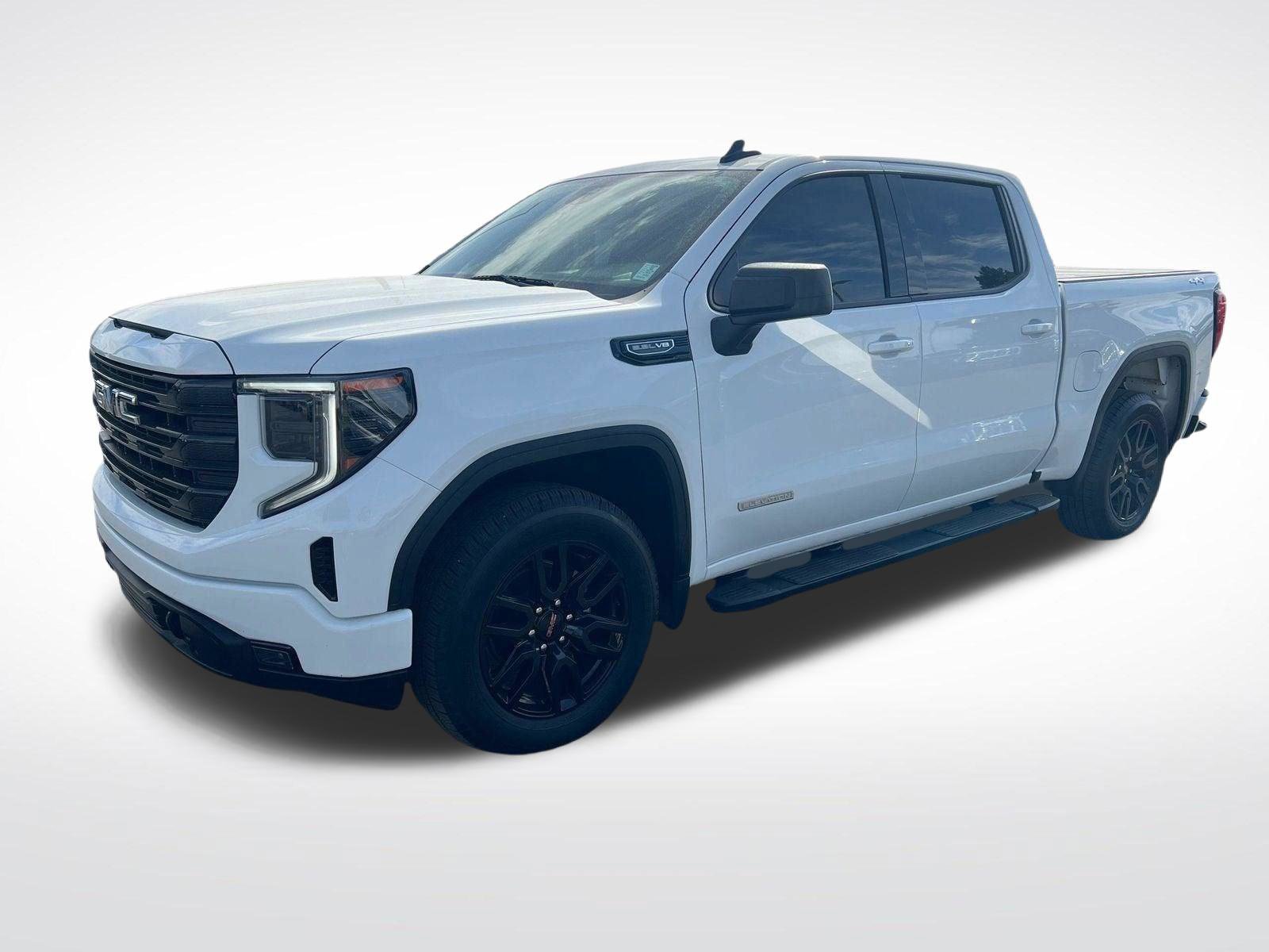 Used 2024 GMC Sierra 1500 Elevation w/ LPO, Elevation Black Package AWD/4WD image 7