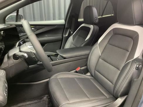 New 2025 Chevrolet Blazer EV LT image 9