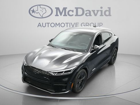 Used 2025 Ford Mustang Mach-E GT AWD/4WD image 35