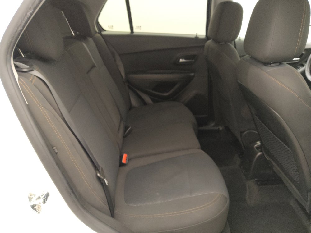 Used 2020 Chevrolet Trax LS w/ Tint and Cruise Package FWD image 19