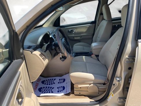 Used 2007 Suzuki XL7 Sport Utility 4D image 9