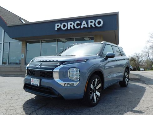 New 2025 Mitsubishi Outlander SEL image 1