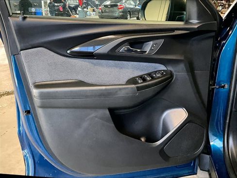 Used 2021 Chevrolet TrailBlazer LS image 9