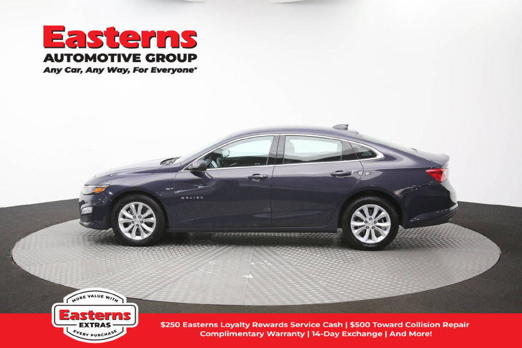 Used 2025 Chevrolet Malibu LT FWD image 60