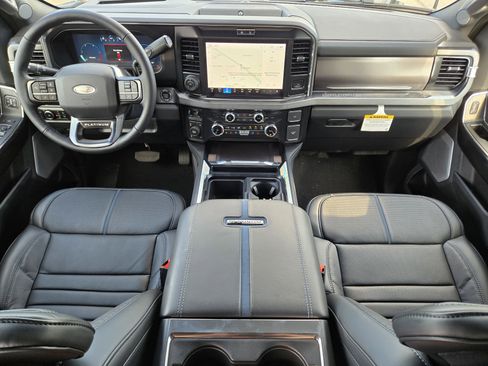New 2026 Ford F250 Platinum image 17