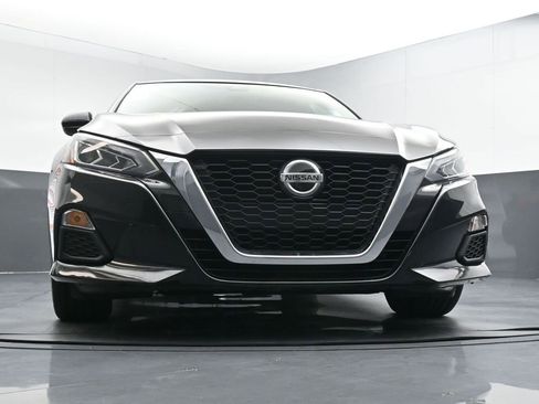 Used 2022 Nissan Altima 2.5 SV image 31