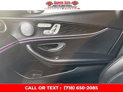 Used 2019 Mercedes-Benz E 300 4MATIC image 26