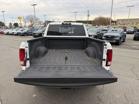 Used 2018 RAM 3500 Laramie w/ Sport Appearance Group image 5