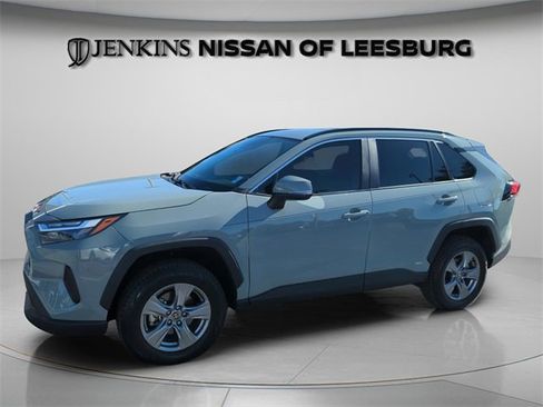 Used 2023 Toyota RAV4 XLE image 5