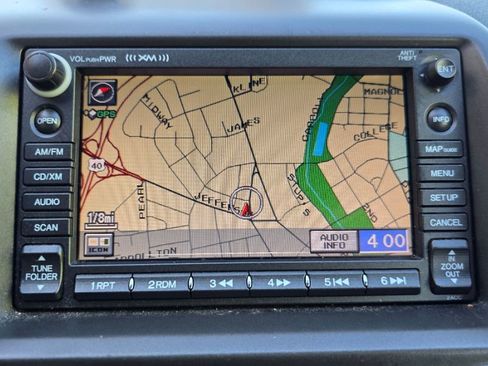 Used 2010 Honda Civic EX-L image 18