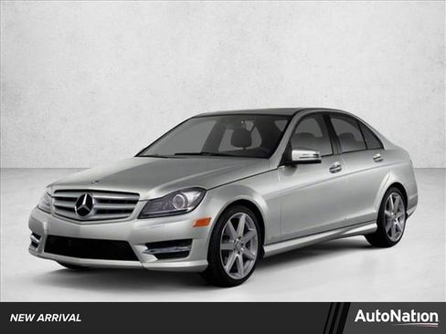 Used 2012 Mercedes-Benz C 250 Sedan image 1