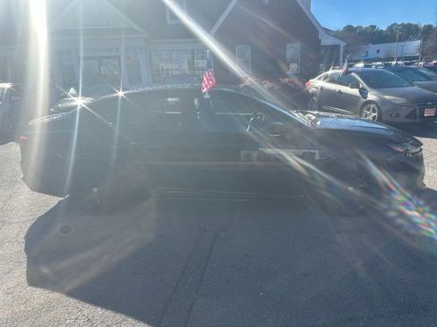 Used 2025 Toyota Camry SE image 26