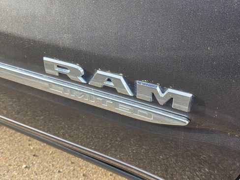 Used 2019 RAM 1500 Limited w/ Advanced Safety Group image 4