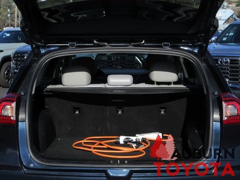 Used 2019 Kia Niro EX image 7