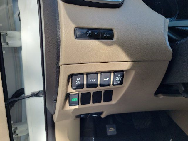 Used 2016 Nissan Rogue SL FWD image 22