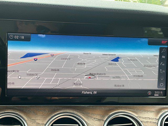 Used 2018 Mercedes-Benz E 300 4MATIC image 22