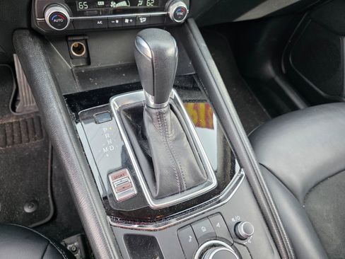 Used 2021 MAZDA CX-5 Touring image 8