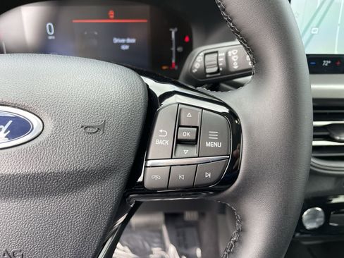 New 2026 Ford Escape SE image 31