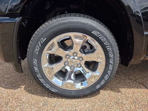 New 2026 RAM 1500 Big Horn AWD/4WD image 24