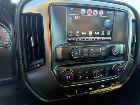 Used 2018 Chevrolet Silverado 1500 LT w/ All Star Edition image 17