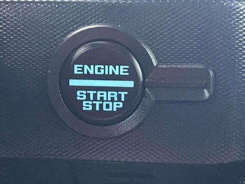 Used 2021 Ford Bronco First Edition AWD/4WD image 25