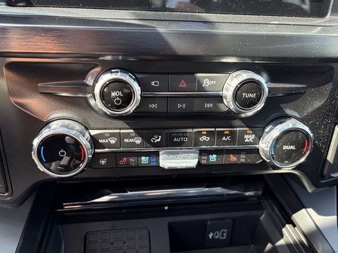 New 2026 Ford F250 Lariat w/ Lariat Ultimate Package image 18