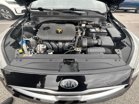 Used 2021 Kia Forte LXS FWD image 10