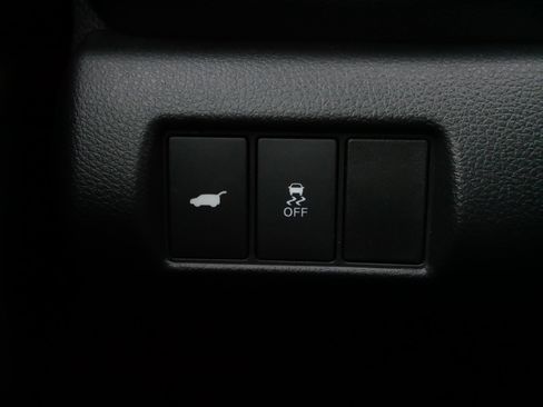 Certified 2025 Honda Pilot Touring image 27