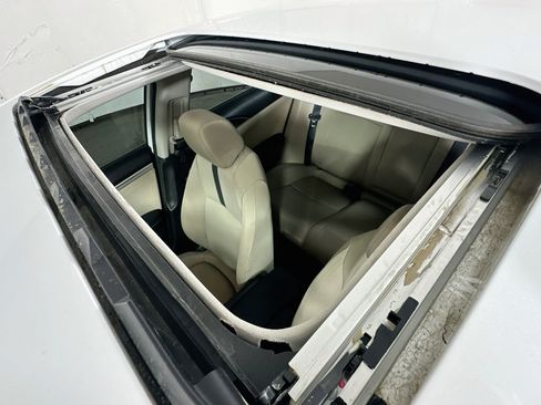 Used 2021 Honda Civic EX image 19