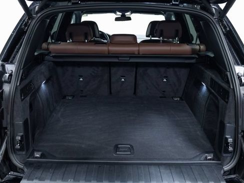 Used 2023 BMW X5 xDrive40i AWD/4WD image 9