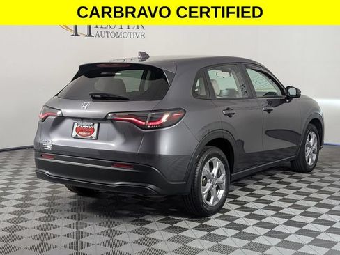 Used 2023 Honda HR-V LX image 7